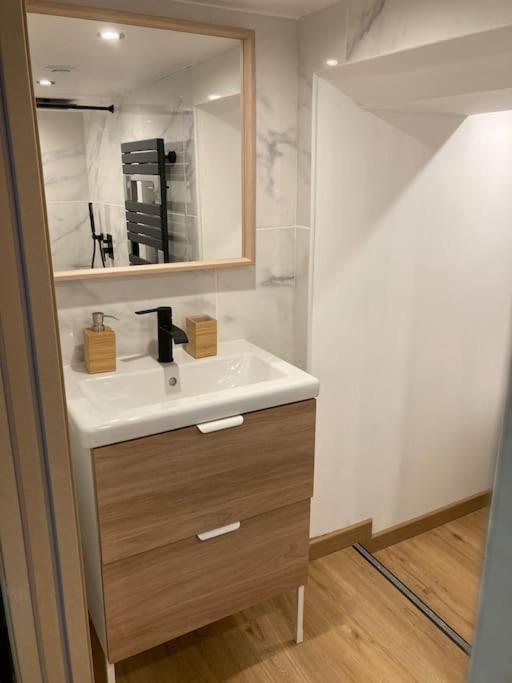 Appartement Chaleureux Proche Centre Clermont-Ferrand Zewnętrze zdjęcie